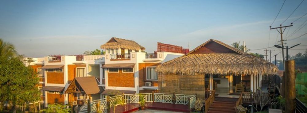 Hotel Queen Jamadevi Mawlamyine Bagian luar foto