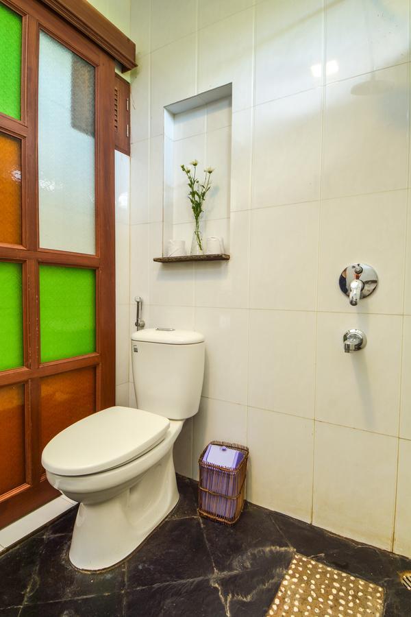 Hotel Queen Jamadevi Mawlamyine Bagian luar foto