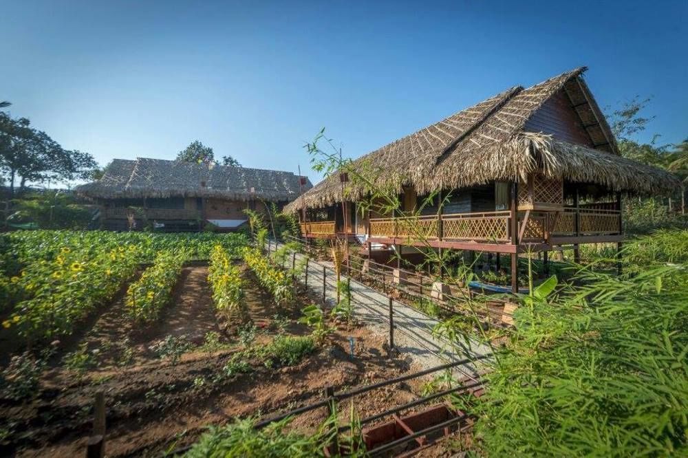 Hotel Queen Jamadevi Mawlamyine Bagian luar foto